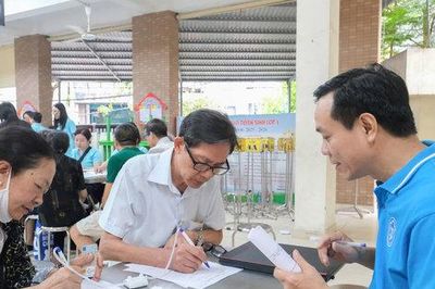 Hà Nội hoàn thành gần 98% hồ sơ ủy quyền hưởng lương hưu, trợ cấp BHXH