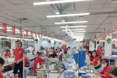 Đơn giá thấp, chi phí tăng: Bài toán khó của ngành dệt may