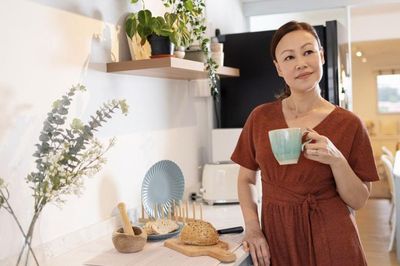4 cách tôi kiểm soát chi tiêu sau tuổi 45 để không phải lo lắng khi nghỉ hưu
