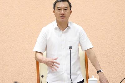Đề xuất luật hóa quy định cấm thuốc lá điện tử, nung nóng và cấm trưng bày thuốc lá tại điểm bán