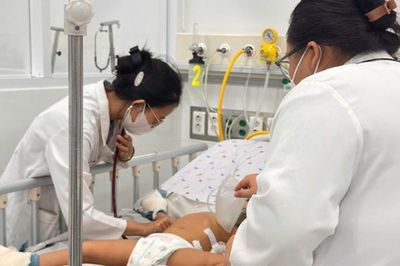 Thủ tướng yêu cầu khẩn trương khắc phục hậu quả vụ cháy xe khách làm 7 người tử vong tại Đồng Nai