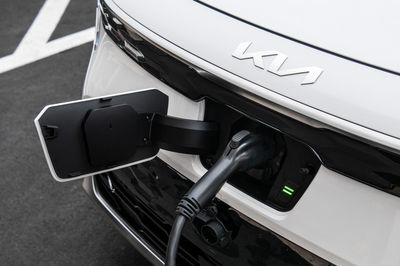 Sau 100.000 km, ôtô điện Hàn Quốc ít 'chai pin' nhất