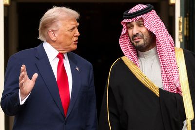 Ông Trump mở đường hạt nhân lịch sử cho Saudi Arabia