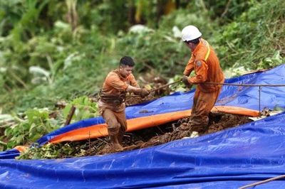 Giữ vững hệ thống truyền tải điện quốc gia khu vực Tây Bắc mùa mưa lũ