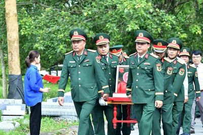 Quảng Trị: Truy điệu và an táng 2 hài cốt liệt sĩ