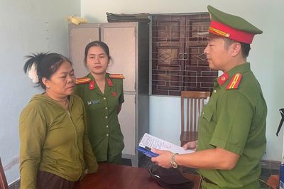 Bắt 'thầy bói' lừa đảo