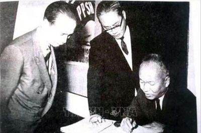 Vị bộ trưởng đầu tiên đi B, nhà khoa học lớn hy sinh giữa chiến trường