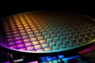 Phát triển thành công vật liệu lượng tử thay thế dây đồng trong chip