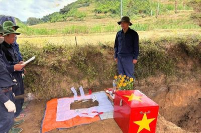 Kỳ 2: Lời hẹn với lịch sử, mệnh lệnh từ trái tim!