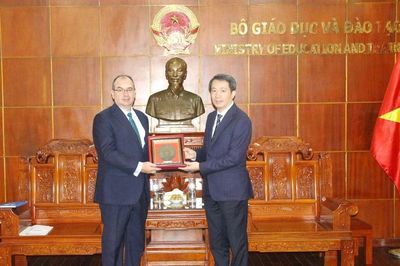Thúc đẩy hợp tác với AUF, nâng cao chất lượng giáo dục đại học Việt Nam