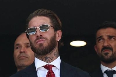Bức ảnh toàn huyền thoại khiến diện mạo Sergio Ramos gây sốt