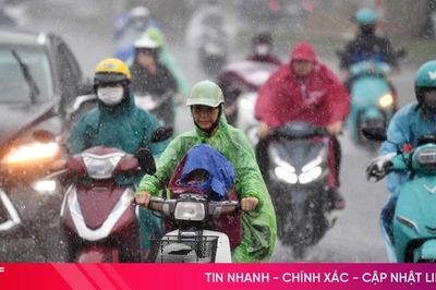 Miền Bắc vào cao điểm mưa bão, nguy cơ mưa lớn kéo dài trong tháng tới