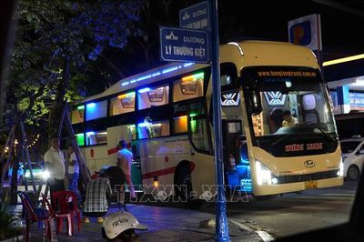 'Xóa sổ' điểm đón, trả khách không đúng quy định - Bài cuối: Cần cơ chế phối hợp đủ mạnh