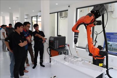 Phát triển khoa học, công nghệ gắn với an ninh dữ liệu