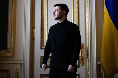 Ông Zelensky ra quyết định sau nhiều ngày chịu áp lực, Ukraine có Tổng tư lệnh mới