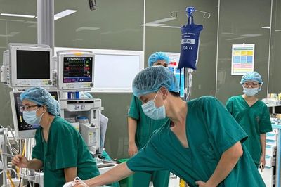 'Nếu bố không thể ở lại, xin để một phần của bố tiếp tục sống…'