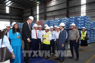 Vĩnh Long có thêm nhà máy thức ăn thủy sản công suất 84.000 tấn/năm