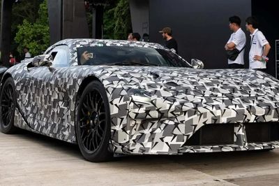 Lexus LFA trở lại với động cơ thuần điện