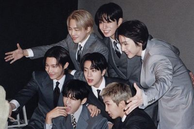 BTS nói về chuyện kết hôn, người hâm mộ đồng loạt nhắn nhủ