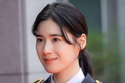 Jung Eun Chae nói về vai nữ cảnh sát trong 'Flex x Cop 2'