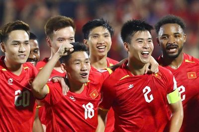 Điều chưa từng có trong lịch sử tuyển Việt Nam