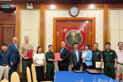Đại tá, nhà văn Đặng Vương Hưng: Những người lính vẫn đang trở về