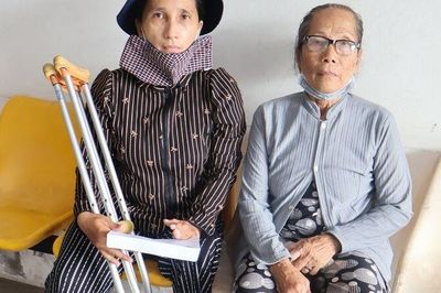 Cùng nhau vượt qua khó khăn