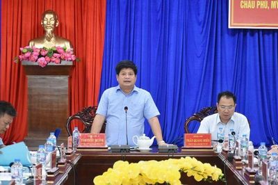 Tổ Công tác Ban Thường vụ Tỉnh ủy An Giang yêu cầu 5 xã đẩy nhanh đầu tư công, thu ngân sách