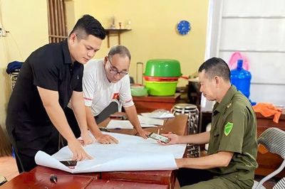 Cán bộ trẻ gánh vác việc thôn
