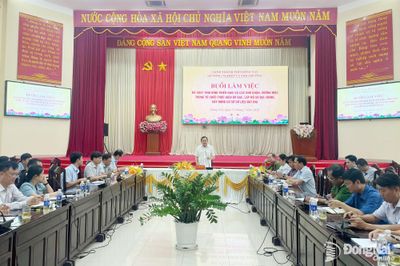 Sở Nông nghiệp và Môi trường làm việc với 95 xã, phường về xây dựng cơ sở dữ liệu đất đai