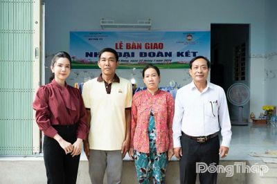 Xã Mỹ An Hưng: Hoa hậu Du lịch Thế giới 2018 Huỳnh Vy bàn giao 4 căn nhà Đại đoàn kết