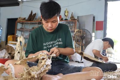 Mở hướng phát triển cho Làng nghề trầm hương Vạn Thắng