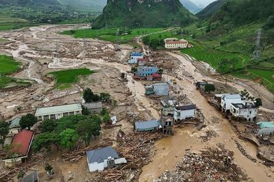 Tiếp tục chủ động ứng phó với mưa lớn, lũ, ngập lụt, lũ quét, sạt lở đất, lốc, sét, mưa đá