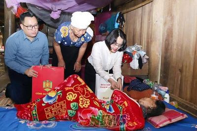 Tri ân người có công tại xã Chiềng Sung