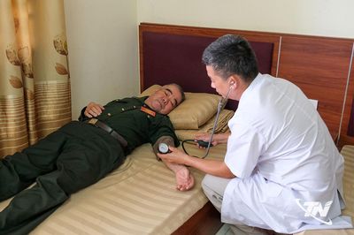 Có một địa chỉ tri ân bên hồ Núi Cốc