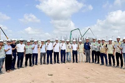 Tổng Giám đốc Vinachem Nguyễn Hữu Tú kiểm tra tiến độ Dự án Nhà máy Hóa chất Nhơn Trạch