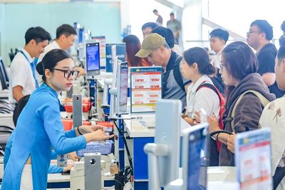Giá nhiên liệu biến động, hàng không Việt vẫn duy trì đà tăng trưởng