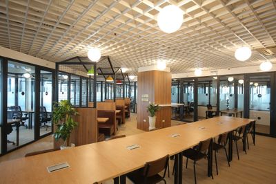 Văn phòng hạng A Hà Nội bước vào cuộc đua mới: Giá thuê không còn quyết định