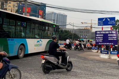 Điều chỉnh giao thông đường La Thành phục vụ thi công Vành đai 1
