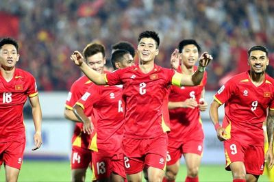 Đội tuyển Việt Nam giữ vững vị trí trong top 100 FIFA