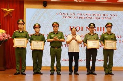 Công an phường Bạch Mai đẩy mạnh công tác an ninh trật tự