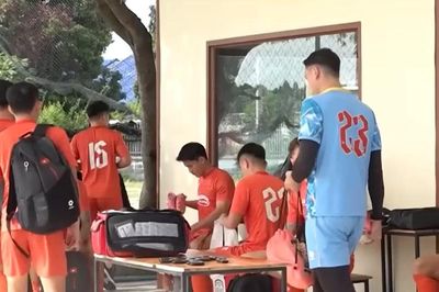 Đội tuyển Việt Nam tích cực tập luyện tại Thái Lan