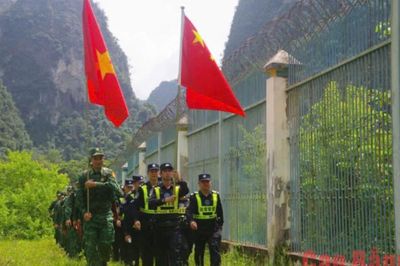 Đồn Biên phòng Quang Long phối hợp tuần tra song phương bảo vệ biên giới