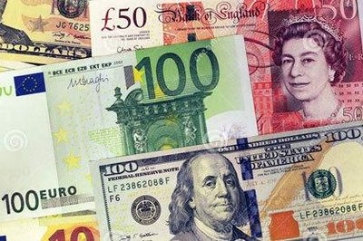 Tỷ giá ngoại tệ ngày 22/7: USD bán ra 26.510 đồng, Euro vượt 30.800 đồng