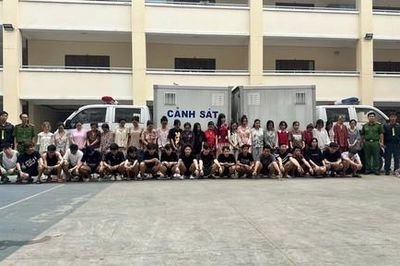 Công an TPHCM: Bóc gỡ đường dây mua bán và tổ chức sử dụng trái phép chất ma túy khoác vỏ bọc 'pod chill'