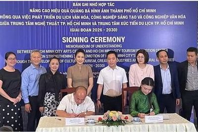 Kết nối giữa du lịch với nghệ thuật biểu diễn để đưa hình ảnh TPHCM ra thế giới