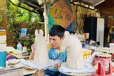 Những thợ trẻ hồi sinh làng gốm cổ 500 năm tuổi