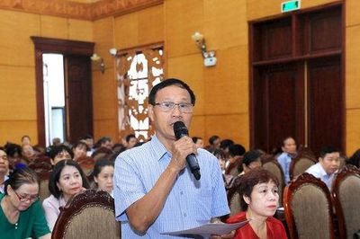 Cử tri kiến nghị nhiều giải pháp xây dựng đô thị xanh, văn minh