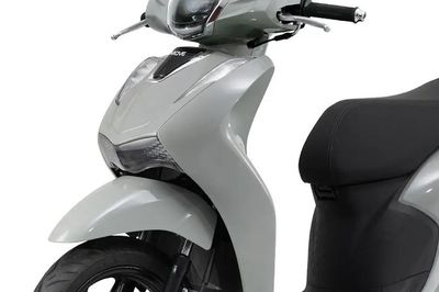Xe máy điện giá 39 triệu đồng như chị em sinh đôi với SH Mode, đi xa 250km/lần sạc, thiết kế hiện đại, cốp chứa đồ 42 lít có nên mua?