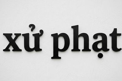 Cục trưởng 3 Cục thuộc Bộ Y tế được phạt vi phạm thể thao đến 50 triệu đồng